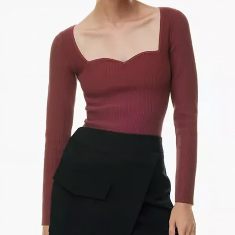 Babaton Ribbed Long Sleeve Sweetheart Top in Burgundy